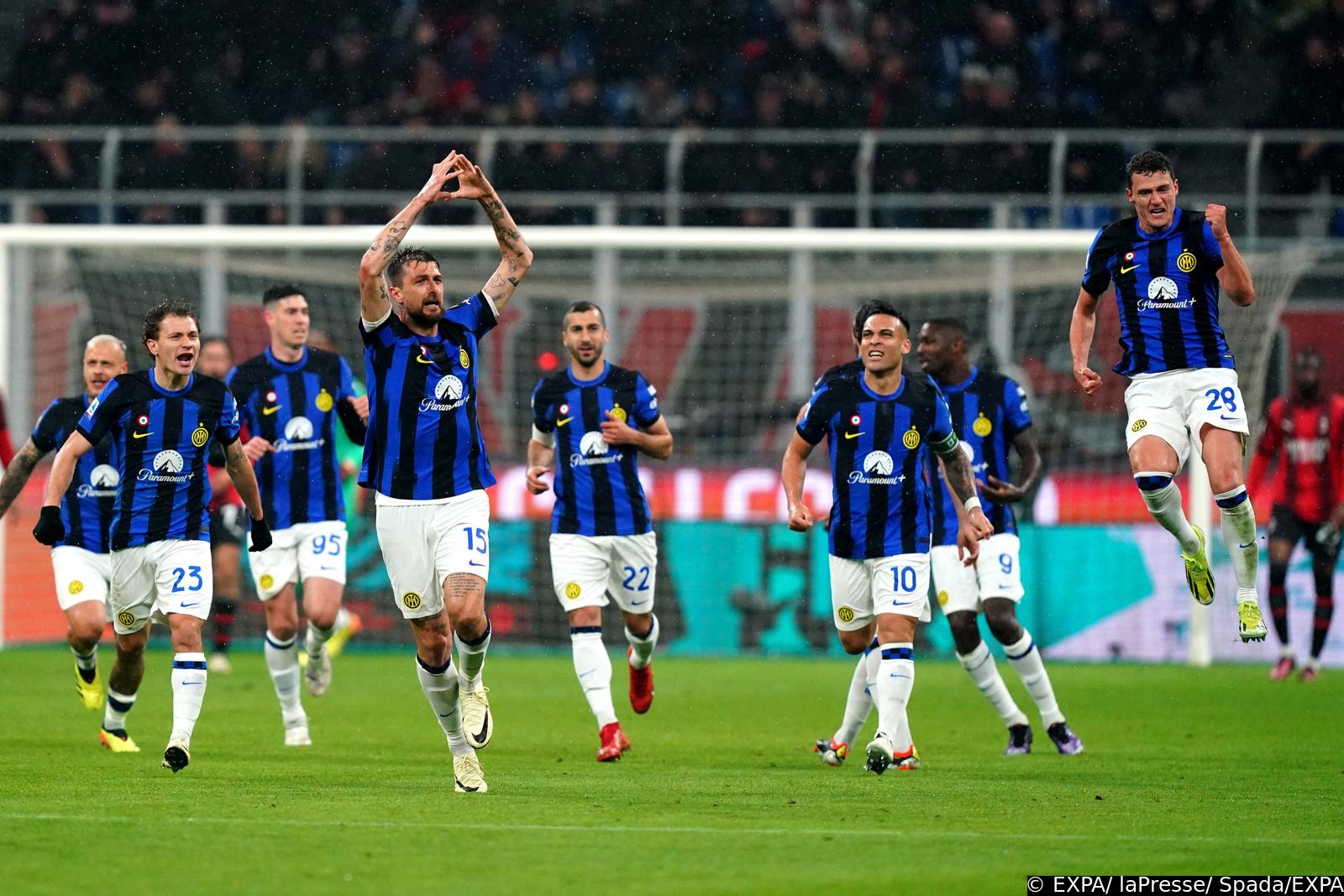 (FOTO+VIDEO) Inter pobjedom u derbiju osigurao 20. titulu prvaka Italije