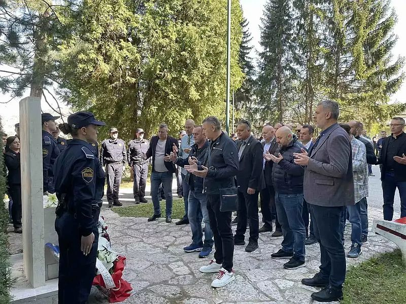 Obilježena 32. godišnjica pogibije učenika Samira Mišića i odbrane Centra za obrazovanje kadrova MUP-a RBiH