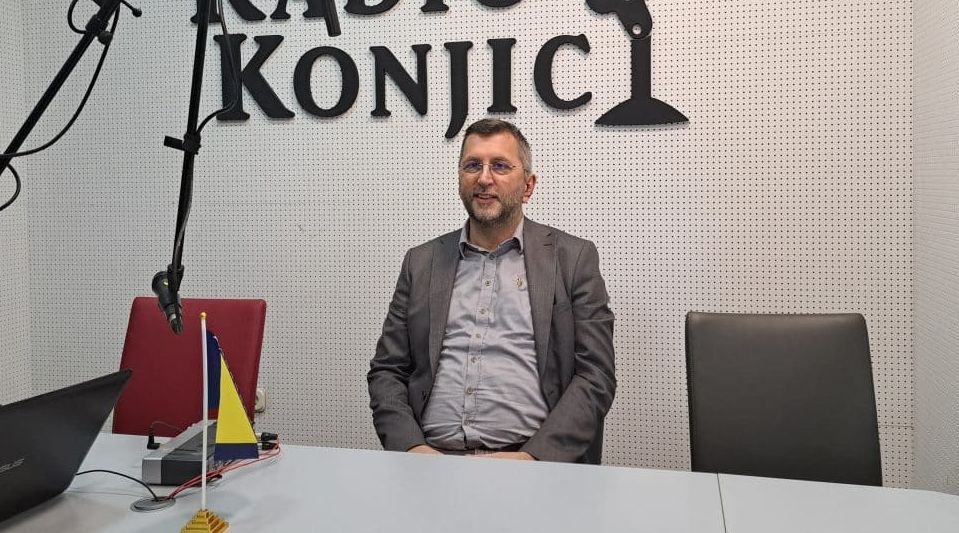 Predsjednik Igmana se oglasio: Bajram Šerif Mubarek Olsun – počeo projekat reflektorske rasvjete