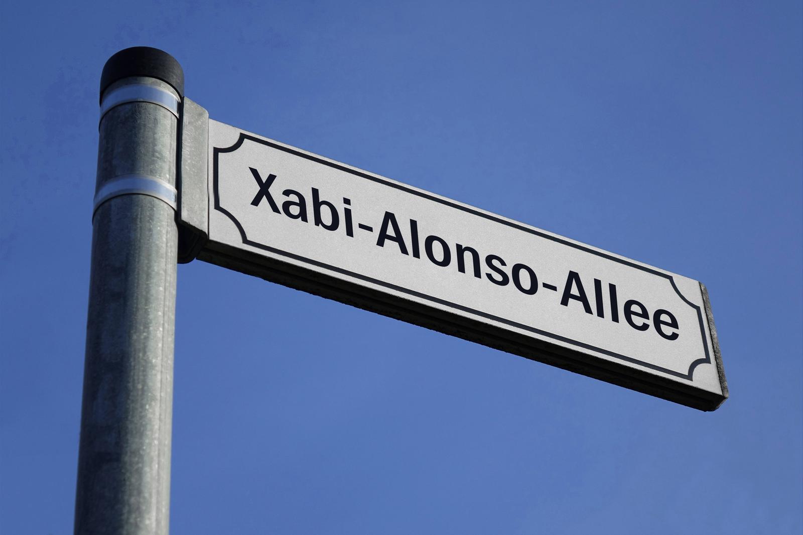U Leverkusenu žele da Xabi Alonso dobije ulicu