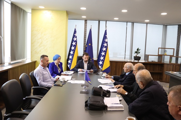 Ministar Delić s predstavnicima penzionera razgovarao o unaprjeđenju položaja ove populacije