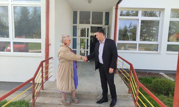 Marjanović posjetio Osnovnu školu Dubravica, u tijeku završni radovi obnove školske građevine