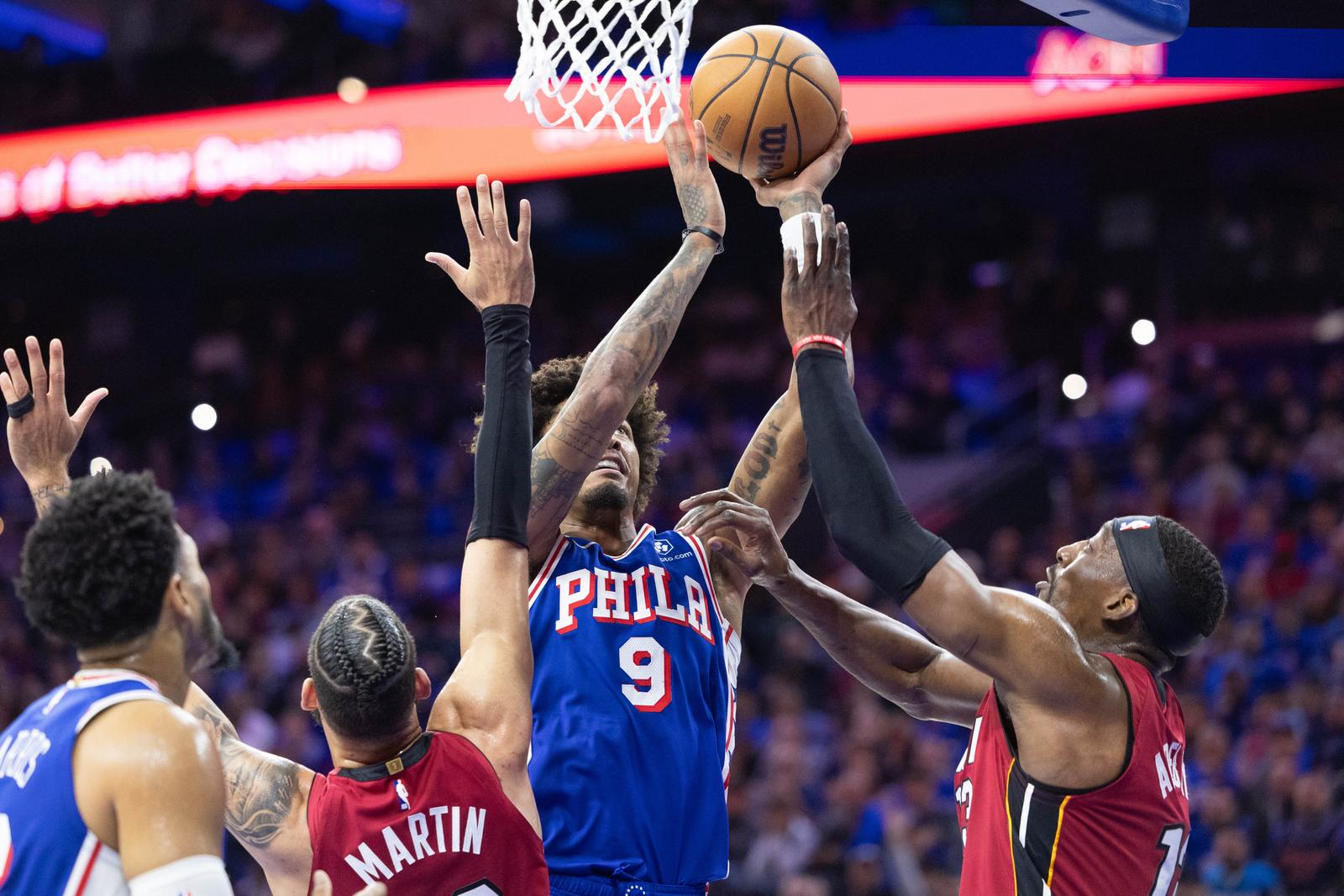 Philadelphia 76ersi savladali Miami Heat i plasirali se u play-off
