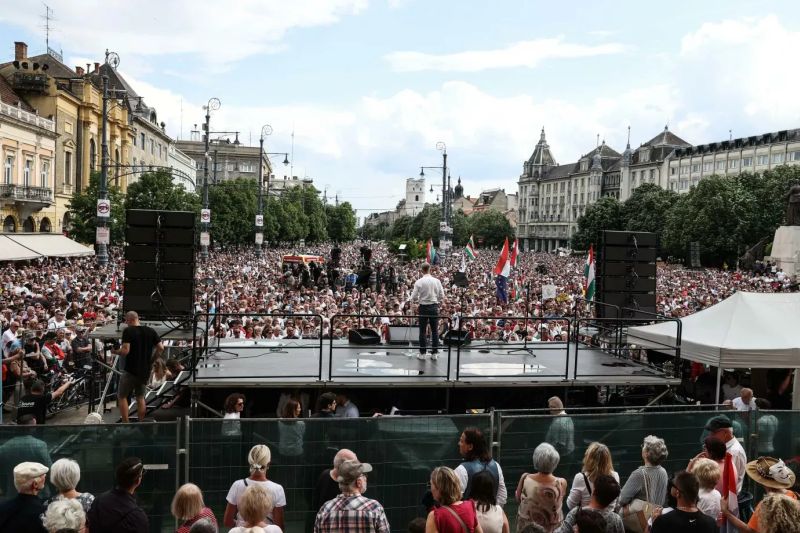 Hiljade Mađara iskazale nezadovoljstvo politikom Viktora Orbana