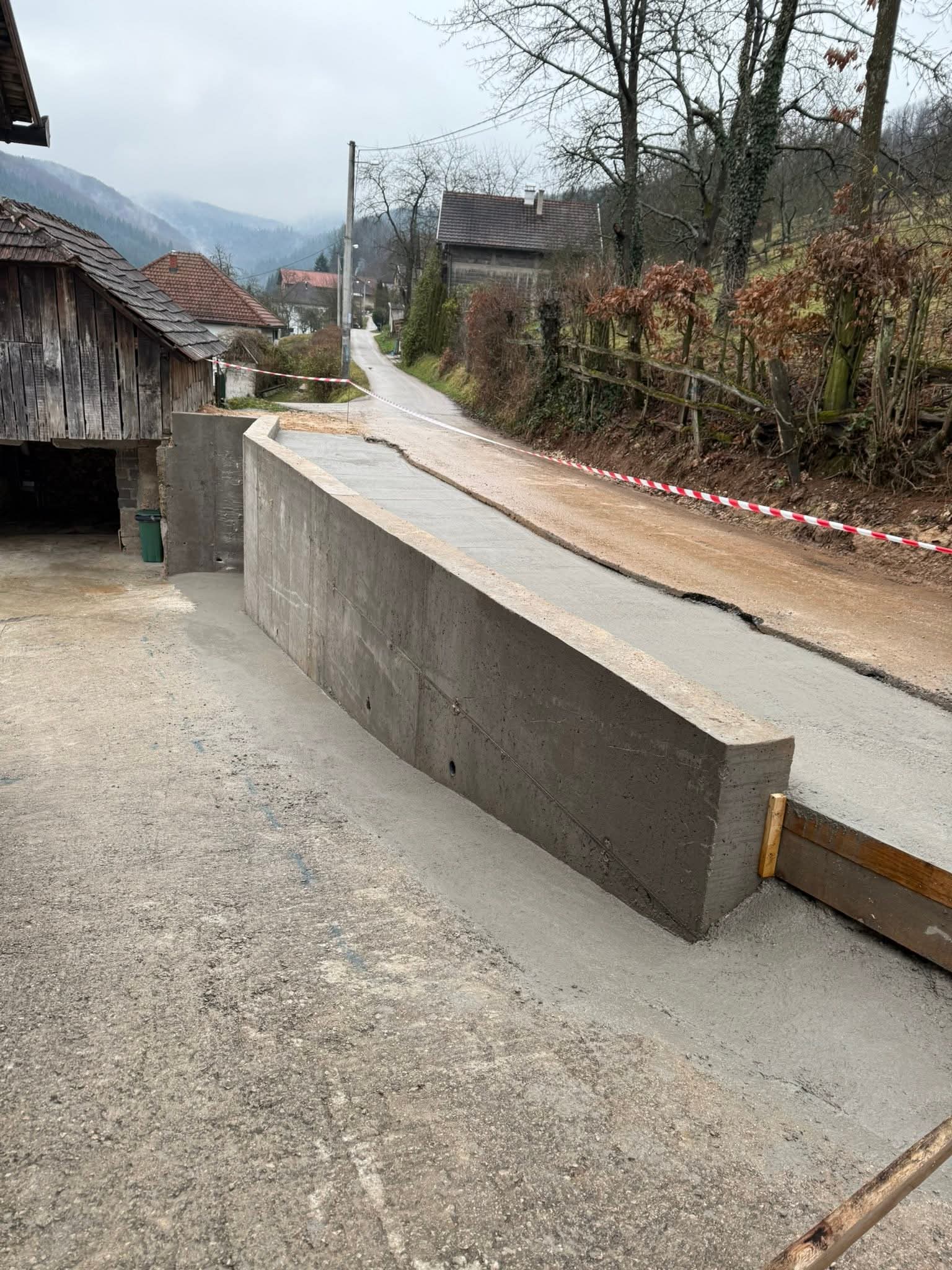 Završen potporni zid u Vraniskoj: Riješen višegodišnji problem na lokalnom putu